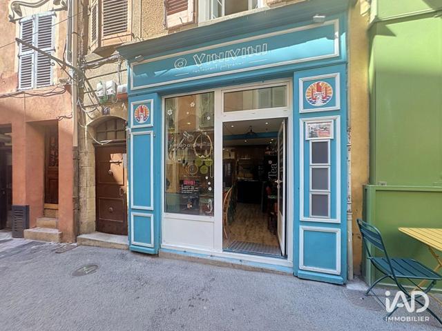 Vente  Local commercial de 47 m² à Draguignan 132 000 euros Réf: SFN-2057715