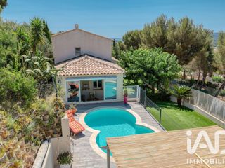 Vente  Maison de 146 m² à Bormes les Mimosas 949 000 euros