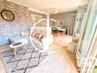 Vente  Appartement T4  de 69 m² à Toulon 179 000 euros Réf: SFN-2060072