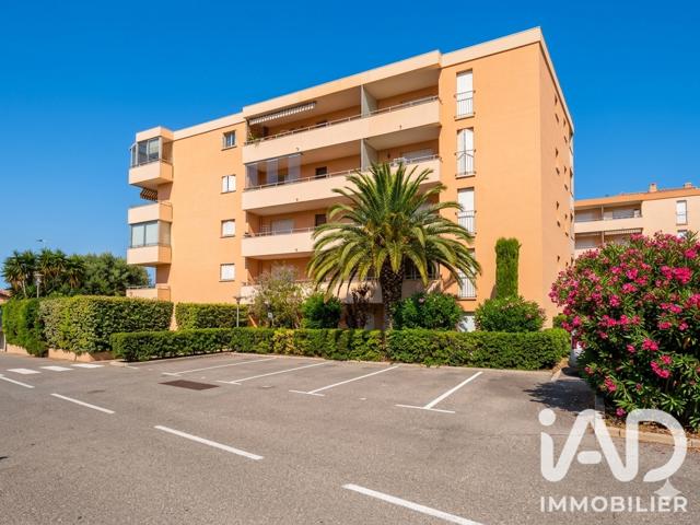 Vente  Appartement F2  de 48 m² à Fréjus 197 000 euros Réf: SFN-2064787