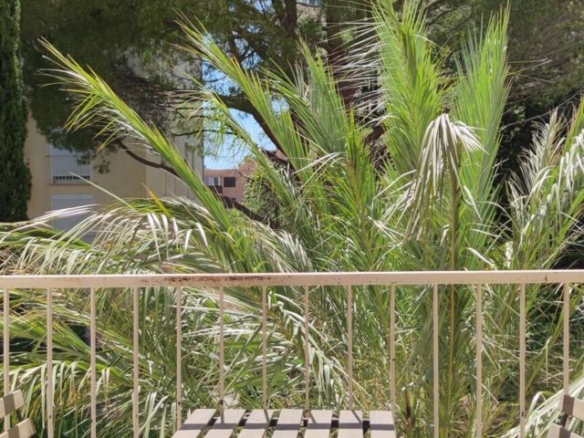 Vente  Appartement F3  de 60 m² à La Valette du Var 177 000 euros Réf: SFN-2065150