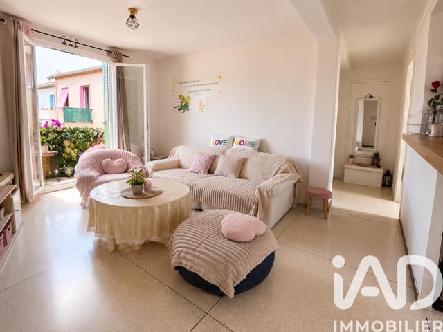 Vente  Appartement T4  de 65 m² à Saint Tropez 789 000 euros Réf: SFN-2014236