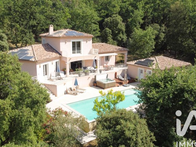Vente  Maison de 230 m² à Forcalqueiret 699 000 euros Réf: SFN-2039289