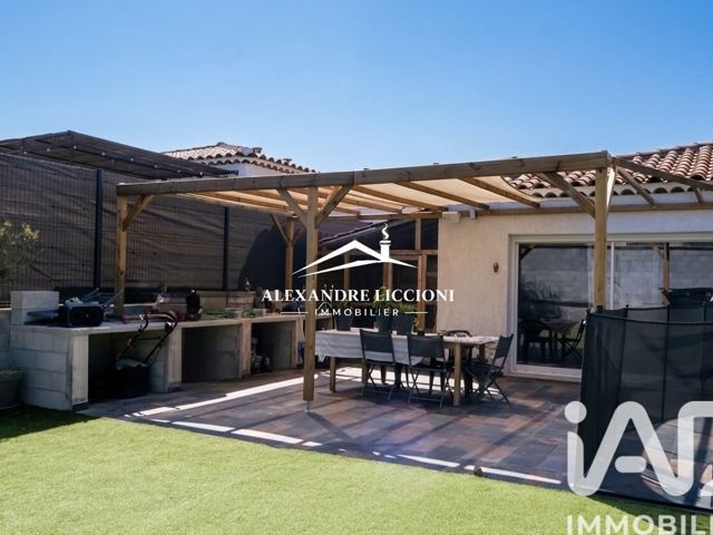 Vente  Maison de 104 m² à Carcès 385 000 euros Réf: SFN-2049851