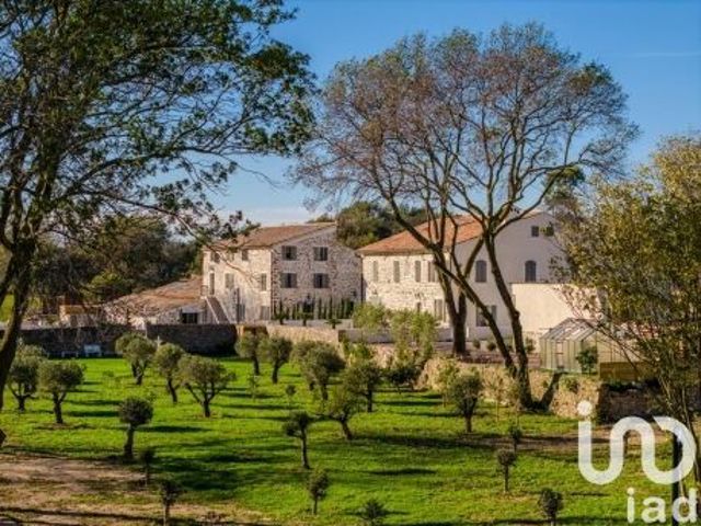 Vente  Maison de 870 m² au Muy 6 850 000 euros Réf: SFN-1843422