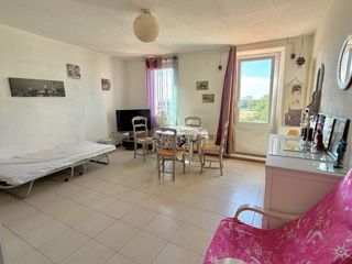 Vente  Studio de 26 m² à Fréjus 89 000 euros Réf: SFN-2069805