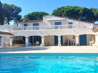 Vente  Appartement T2  de 43 m² à Saint Raphaël 295 000 euros Réf: SFN-2070271