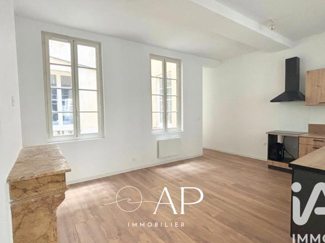 Vente  Appartement F2  de 37 m² à Toulon 129 500 euros Réf: SFN-1957820
