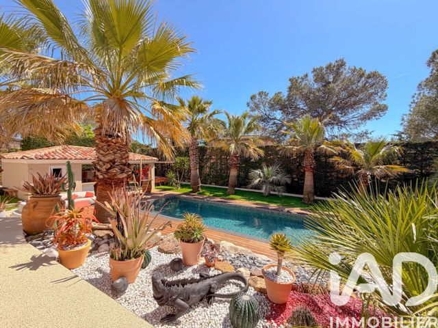 Vente  Maison de 185 m² à Saint Raphaël 1 335 000 euros Réf: SFN-1999510