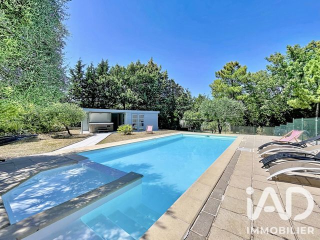 Vente  Maison de 120 m² à Bagnols en Forêt 525 000 euros Réf: SFN-2068636
