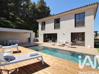 Vente  Maison de 200 m² à Hyères 1 270 000 euros