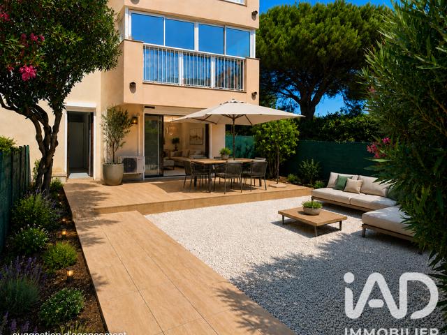 Vente  Appartement T3  de 56 m² à Fréjus 259 000 euros Réf: SFN-2070979