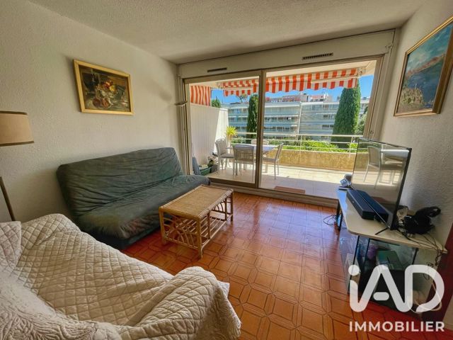 Vente  Appartement F2  de 47 m² à Saint Tropez 745 000 euros Réf: SFN-2056909