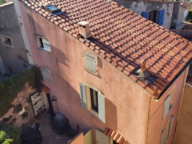 Vente  Maison de 80 m² au Revest les Eaux 232 000 euros Réf: SFN-2073267