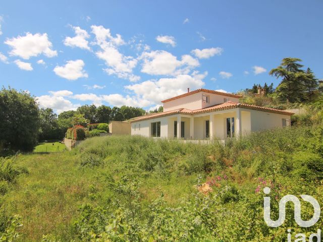 Vente  Maison de 120 m² à Garéoult 449 000 euros Réf: SFN-1768292