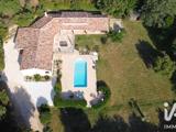 Vente  Maison de 192 m² à Néoules 649 000 euros