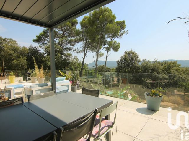 Vente  Maison de 150 m² à Garéoult 649 000 euros Réf: SFN-1827718