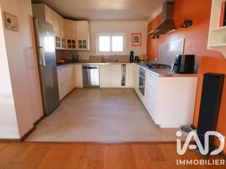 Vente  Maison de 145 m² à Brignoles 429 000 euros