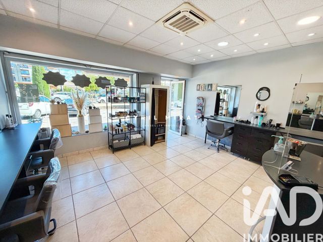 Vente  Local commercial de 35 m² à La Seyne 99 000 euros Réf: SFN-2016895