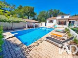 Vente  Maison de 180 m² à Six-Fours 780 000 euros