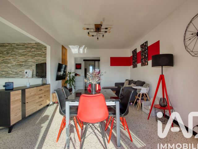 Vente  Appartement F4  de 73 m² à Fréjus 200 000 euros Réf: SFN-2011225