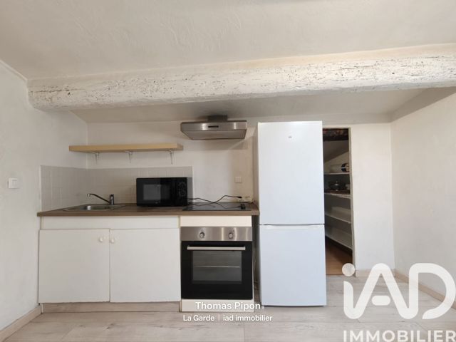 Vente  Appartement T2  de 19 m² à La Garde 83 500 euros Réf: SFN-2046518