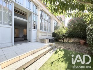 Vente  Appartement F4  de 95 m² à Hyères 415 000 euros Réf: SFN-2075973