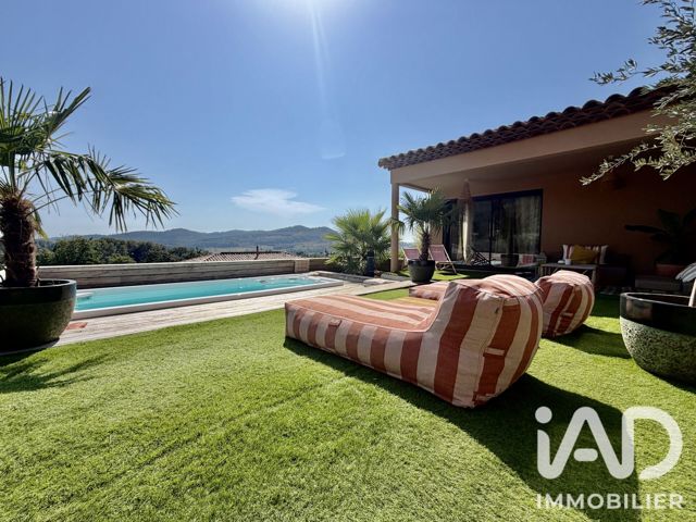 Vente  Maison de 288 m² au Castellet 1 230 000 euros Réf: SFN-1960856