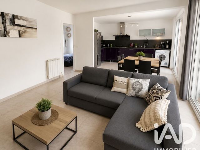 Vente  Appartement F3  de 53 m² à Sanary 345 000 euros Réf: SFN-1833146