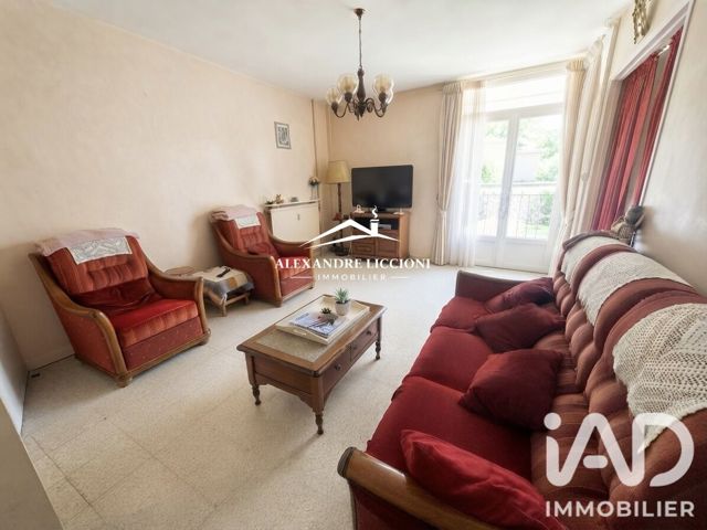 Vente  Appartement T4  de 77 m² à Brignoles 155 000 euros Réf: SFN-2075761