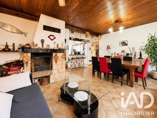 Vente  Appartement F4  de 80 m² à La Seyne 177 000 euros Réf: SFN-2076356