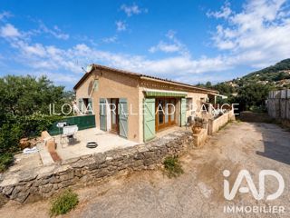 Vente  Maison de 195 m² à Ollioules 635 000 euros