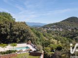 Vente  Appartement F3  de 85 m² à Les Adrets de l'Estérel 865 000 euros