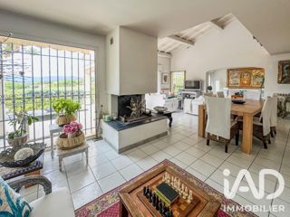 Vente  Maison de 163 m² à Fréjus 185 000 euros Réf: SFN-2076920