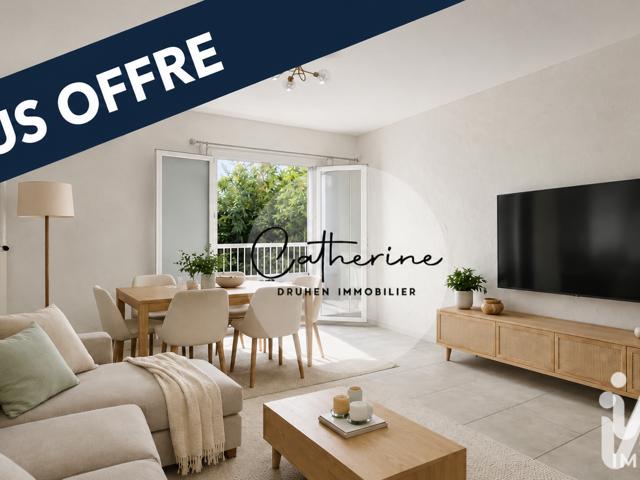 Vente  Appartement T2  de 54 m² à Hyères 200 000 euros Réf: SFN-1942706