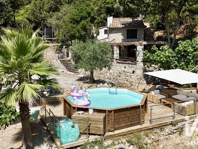Vente  Maison de 35 m² à Solliès Toucas 445 000 euros Réf: SFN-2069140