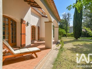 Vente  Maison de 145 m² à Plan d'Aups Sainte Baume 598 000 euros