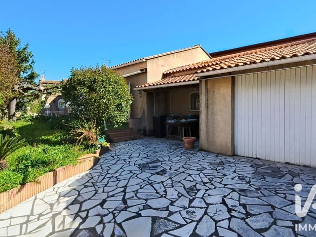 Vente  Maison de 95 m² à La Crau 445 000 euros Réf: SFN-2057874