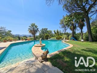Vente  Maison de 300 m² à Roquebrune sur Argens 1 470 000 euros Réf: SFN-2079273