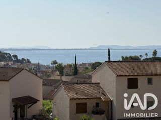 Vente  Appartement T3  de 60 m² à Carqueiranne 435 000 euros