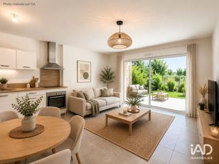 Vente  Maison de 64 m² à Roquebrune sur Argens 350 000 euros