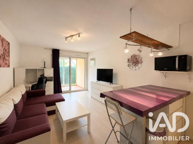 Vente  Appartement F2  de 40 m² à Six-Fours 209 000 euros Réf: SFN-2071280