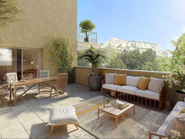 Vente  Appartement T3  de 62 m² à Toulon 264 190 euros Réf: SFN-1922440-12