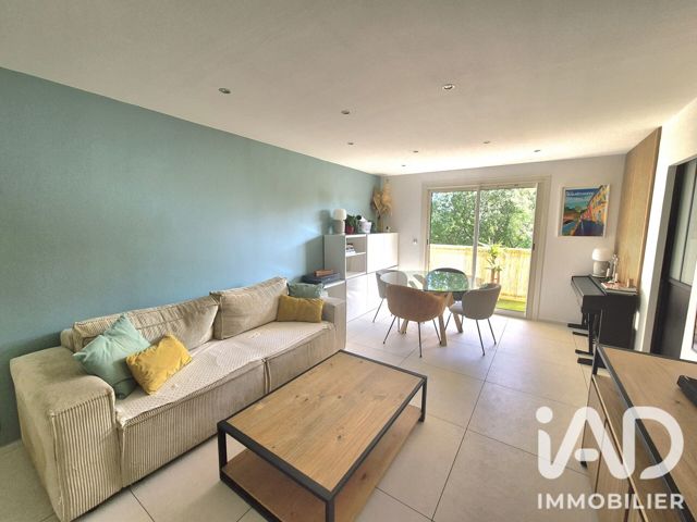 Vente  Appartement T4  de 83 m² à Toulon 325 000 euros Réf: SFN-2071878