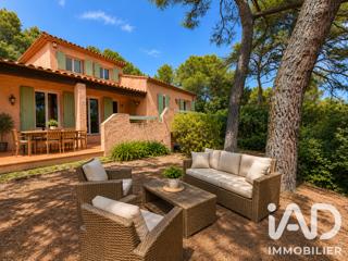 Vente  Maison de 150 m² à Six-Fours 850 000 euros