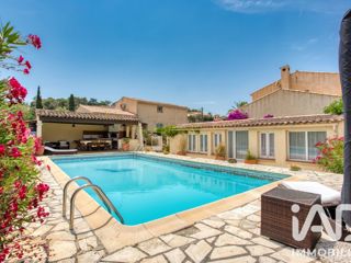 Vente  Maison de 148 m² à Saint Raphaël 795 000 euros