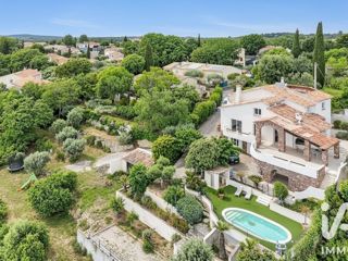 Vente  Maison de 315 m² à Draguignan 849 000 euros Réf: SFN-2082006