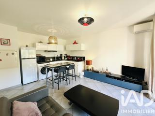 Vente  Appartement F3  de 55 m² à La Seyne 159 000 euros Réf: SFN-2081111