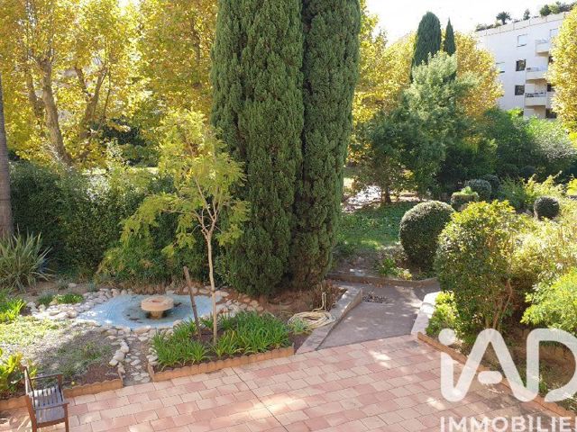 Vente  Appartement T2  de 55 m² à Hyères 115 000 euros Réf: SFN-2022648