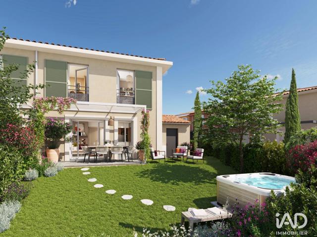 Vente  Maison de 94 m² à Cogolin 549 000 euros Réf: SFN-2049492-2